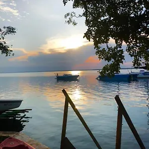 Veleando Ando Lodge Bacalar
