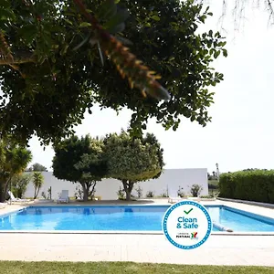 https://monte-dos-avos-village.hotelaalgarve.com